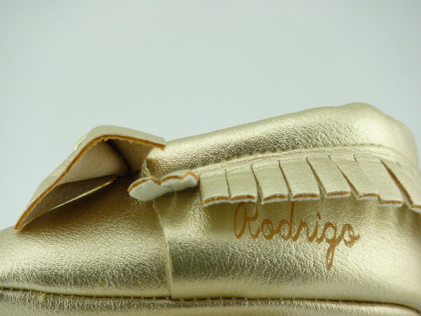 Mee Personalized Golden Shoes - Mee Premium Details